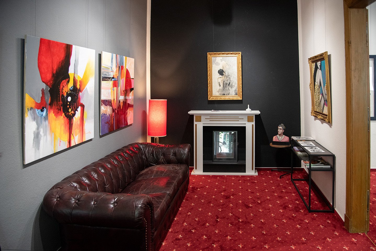 예술은 용기를 사랑한다 갤러리(쿤스트 리브트 무트 갈레리)